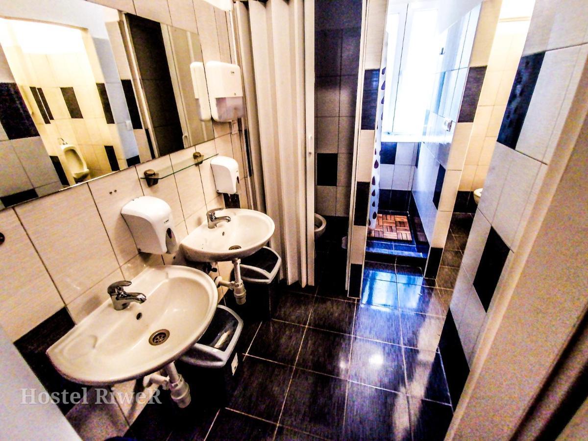 Hostel Riwer Rijeka Exteriör bild