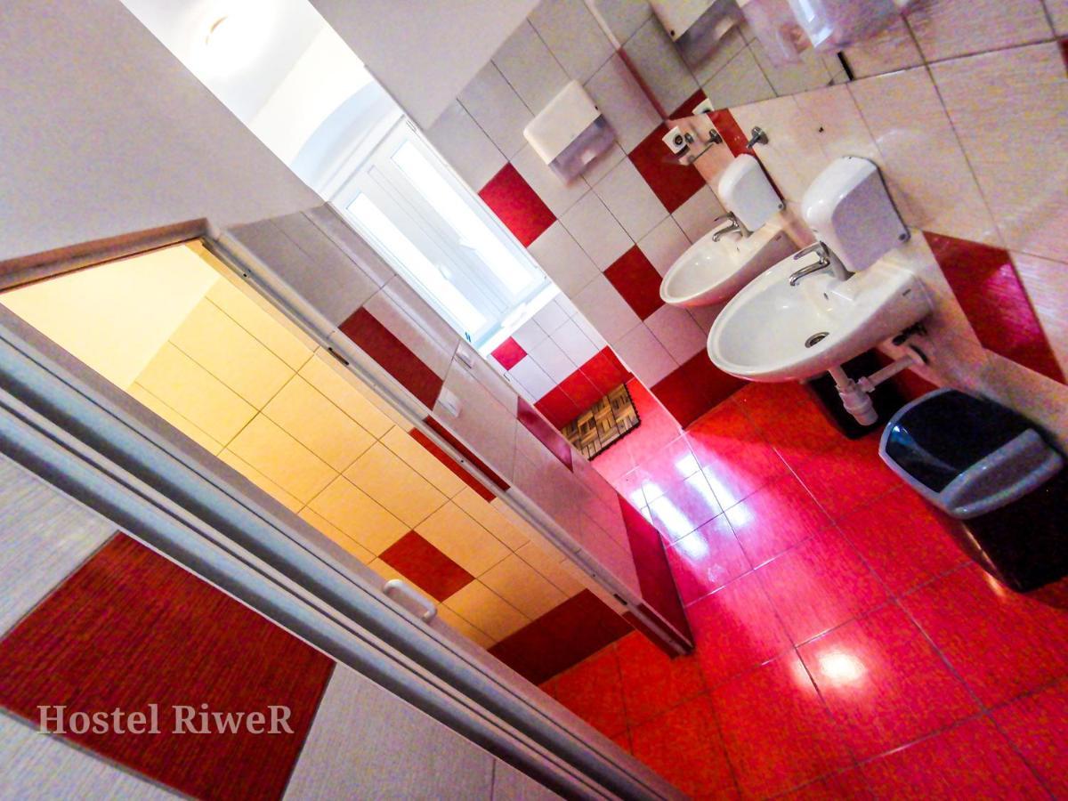 Hostel Riwer Rijeka Exteriör bild