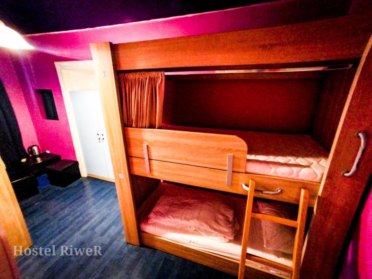 Hostel Riwer Rijeka Exteriör bild